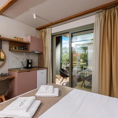 Otel The Olive Land *