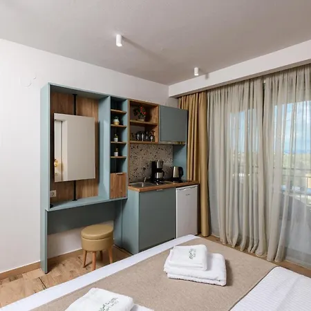 Otel The Olive Land *