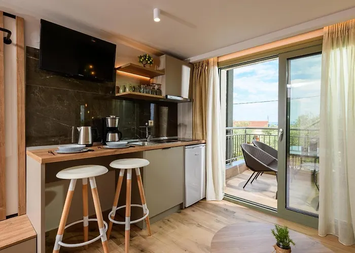 The Olive Land 酒店 *