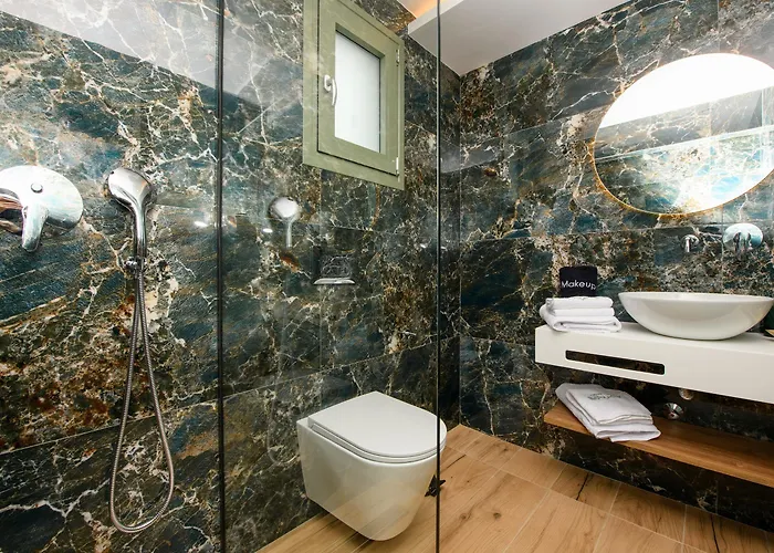 The Olive Land 酒店