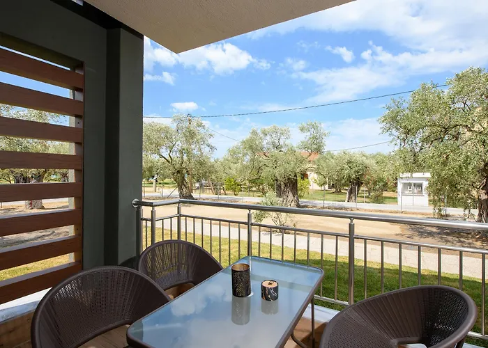 The Olive Land * Órmos Prínou